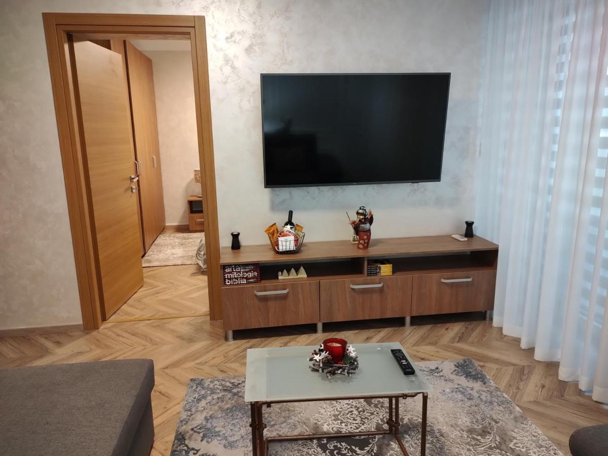 Decebal Premium Confort Craiova Ngoại thất bức ảnh
